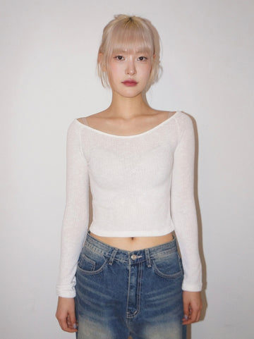 BOAT NECK CROP T